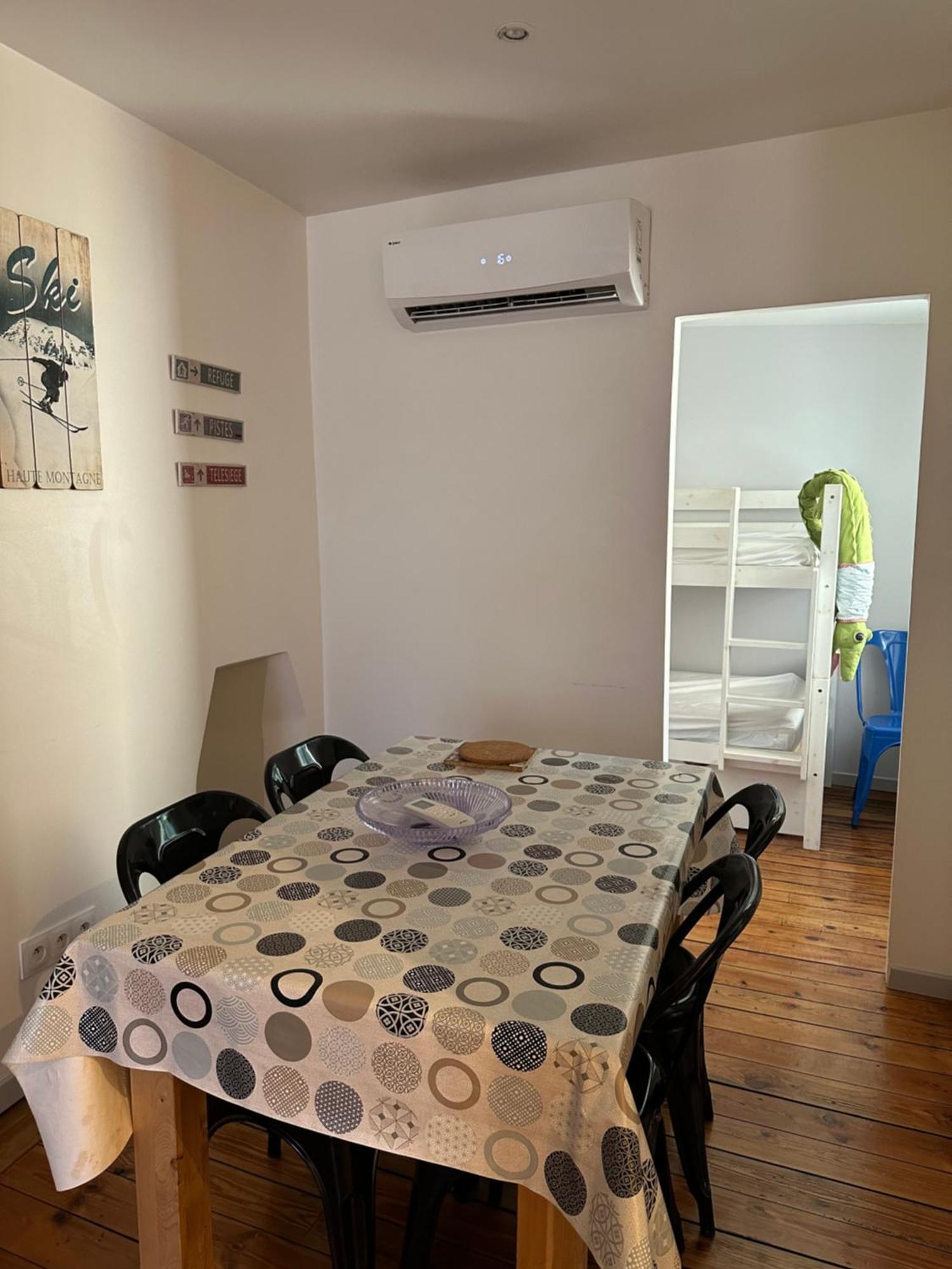 Bel Appartement Luchon Centre Wifi - Climatisation 6 Couchages Bagneres-de-Luchon Exterior photo